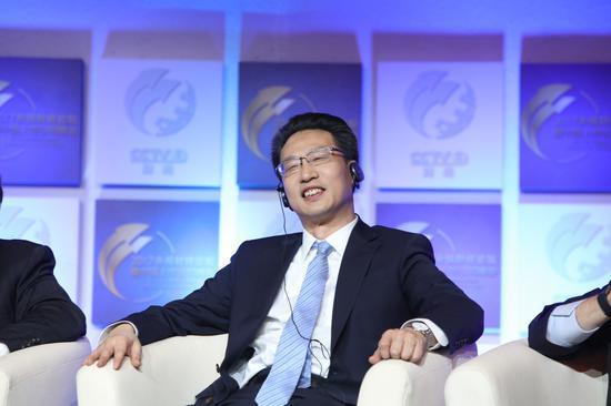 王昌林任中国社科院副院长，长期从事宏观经济和产业经济研究
