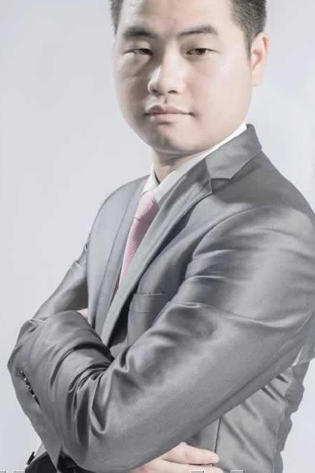 杨庚