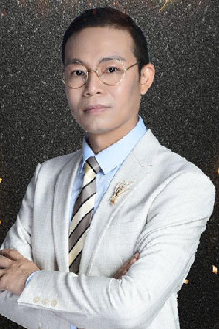 黄特