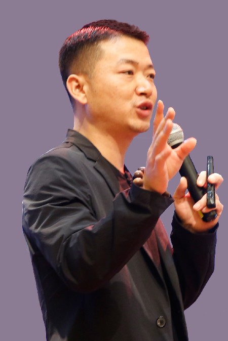 王建伟
