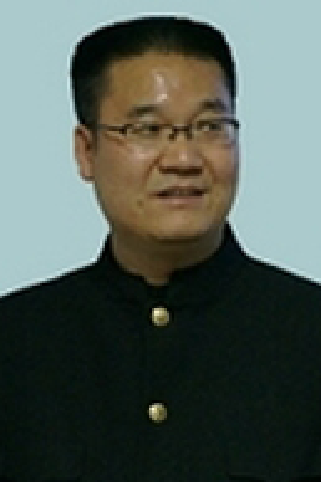 何东征
